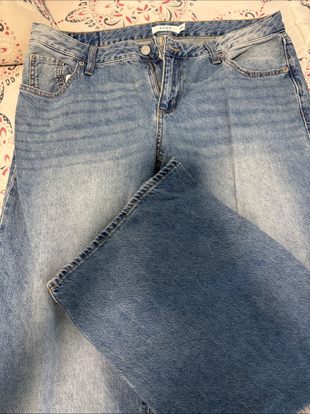 Light Blue Women's Straight-Leg Jeans